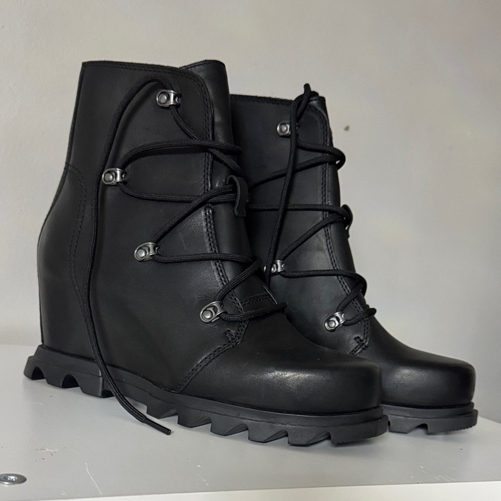 Sorel Black Wedge Ankle Boots